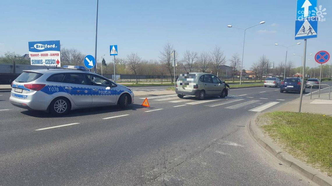 Kobieta potrącona na przejściu