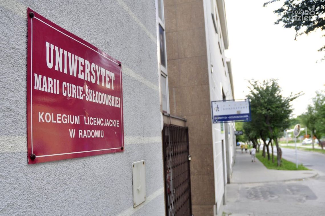 Kolegium UMCS jeszcze przez rok przy ul. Miłej Kolegium UMCS jeszcze przez rok przy ul. Miłej