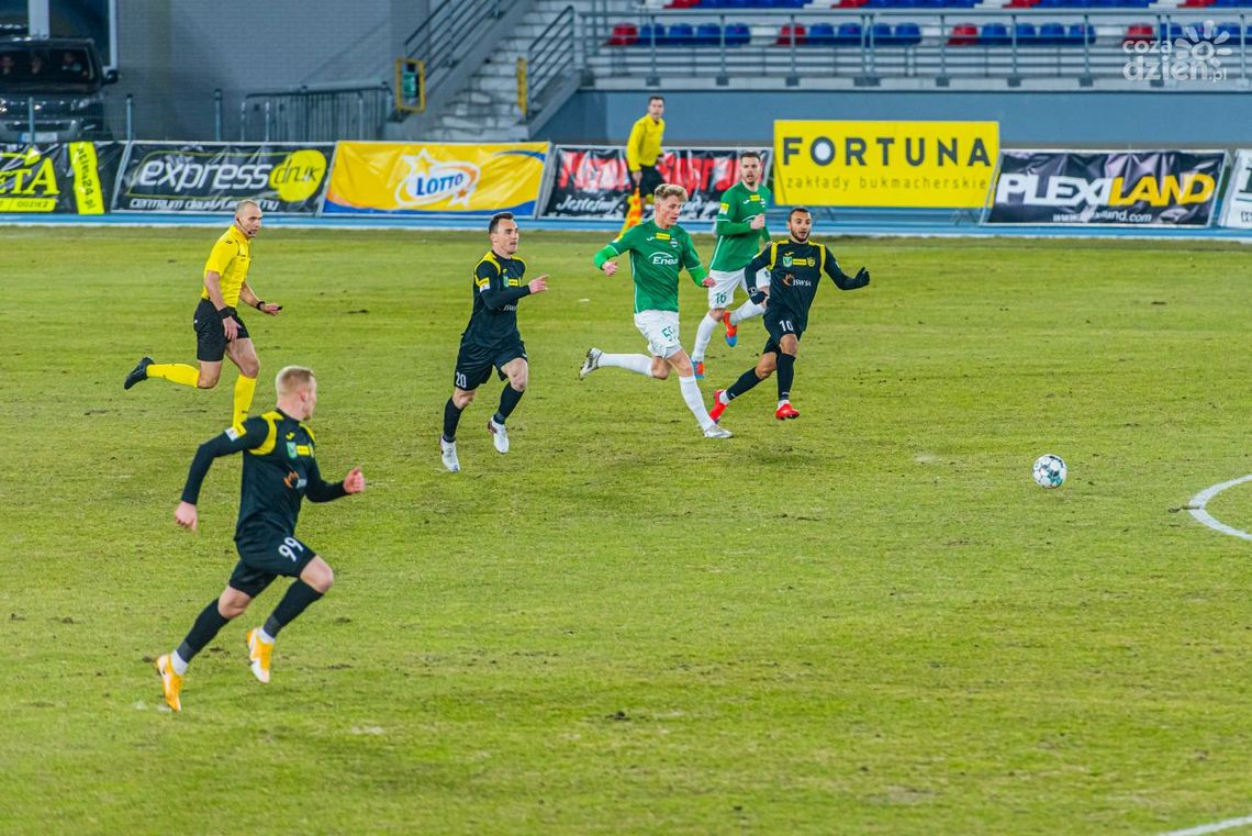 Kolejka niespodzianek. Radomiak w weekend odpoczywał