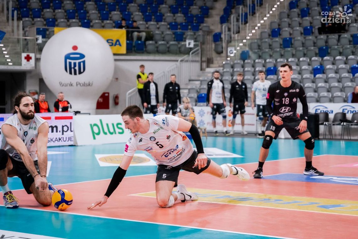 Kolejna przegrana Enei Czarnych Radom we własnej hali. Tym razem lepszy Indykpol AZS Olsztyn