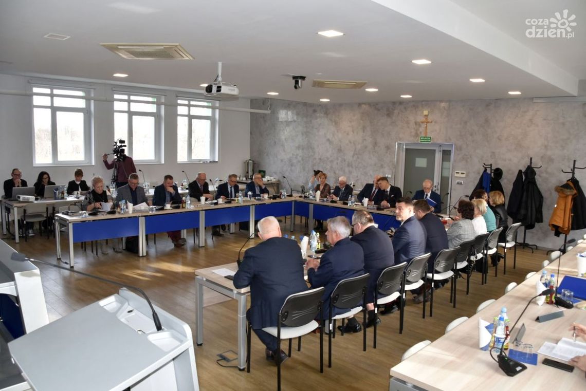 Kolejne inwestycje drogowe w powiecie radomskim