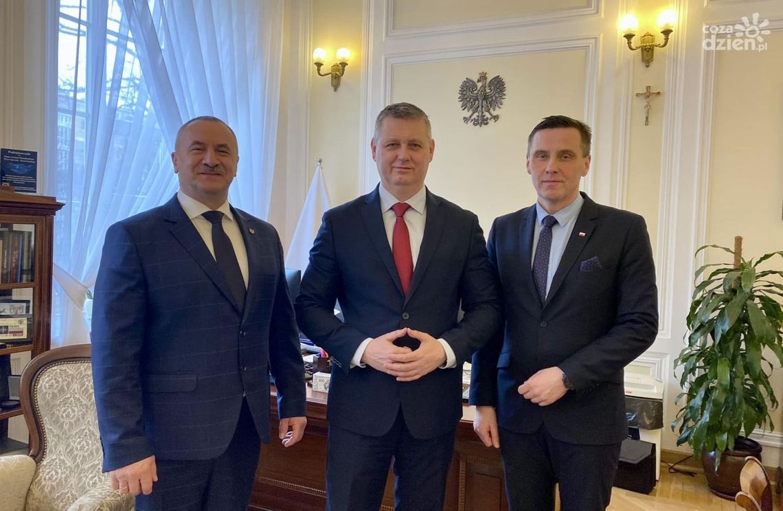 Kolejne miejscowości będą starać się o prawa miejskie. Chodzi o Ciepielów i Sienno 