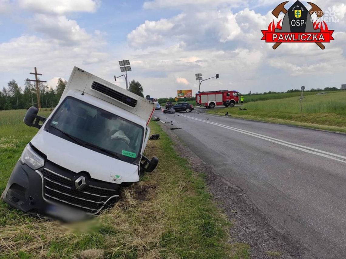 Kolejny wypadek na feralnym skrzyżowaniu w Pawliczce