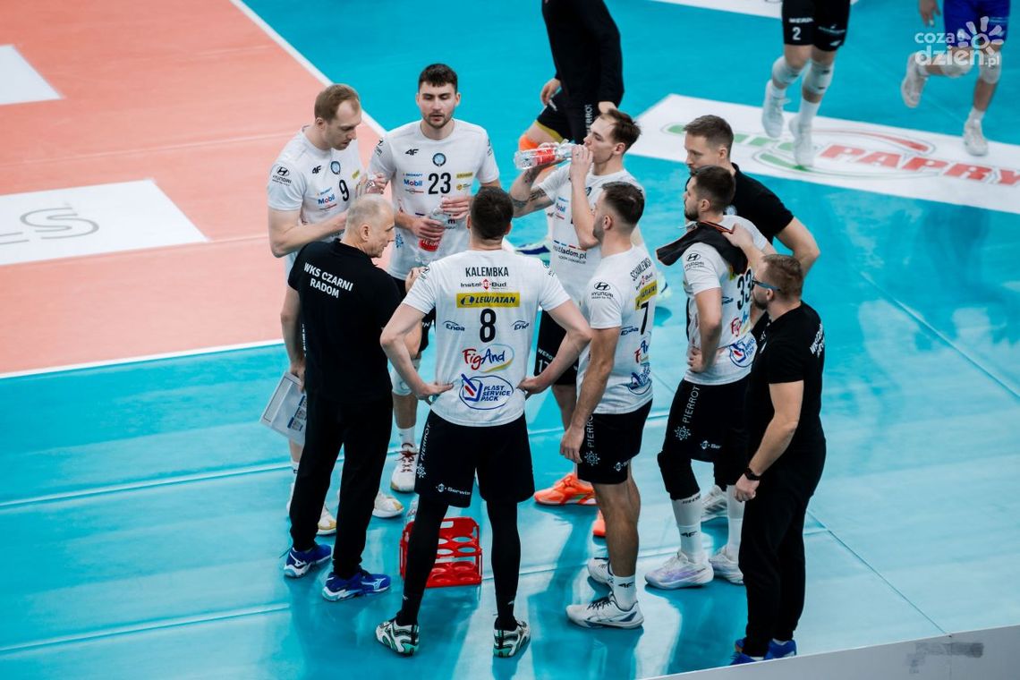 Komplet punktów Czarnych Radom w Tomaszowie Mazowieckim