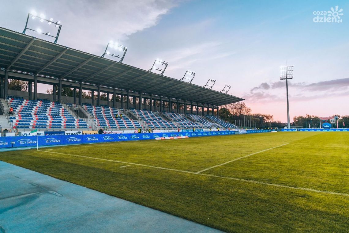 Kompromitacja na MOSiR-ze. Bolesna i najwyższa w sezonie porażka Radomiaka Radom Kompromitacja na MOSiR-ze. Bolesna i najwyższa w sezonie porażka Radomiaka Radom