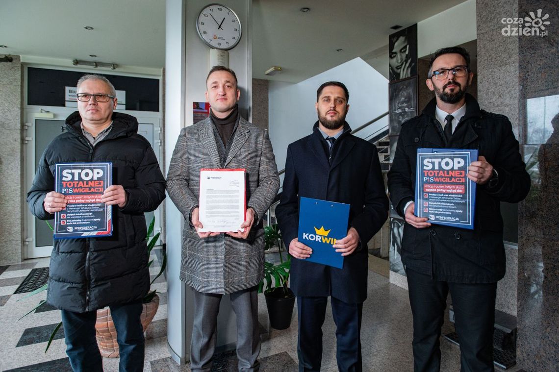 Konfederacja: Rząd PiS chce szpiegować każdego z nas Konfederacja: Rząd PiS chce szpiegować każdego z nas