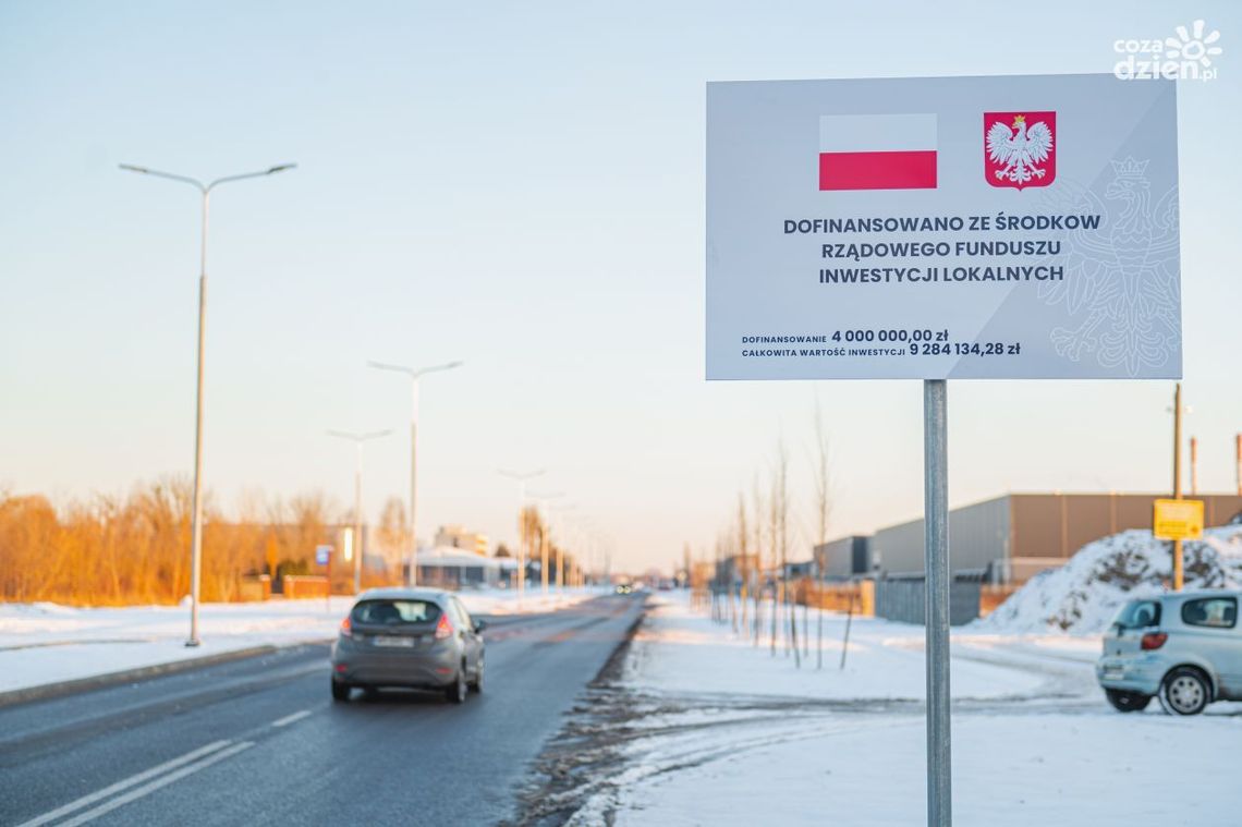 Koniec z betonowymi płytami. Ul. Fołtyn po remoncie Koniec z betonowymi płytami. Ul. Fołtyn po remoncie