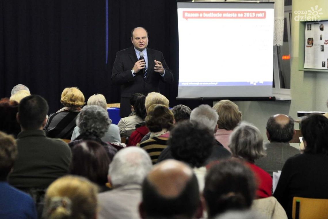 Konsultacje społeczne - czy są potrzebne?
