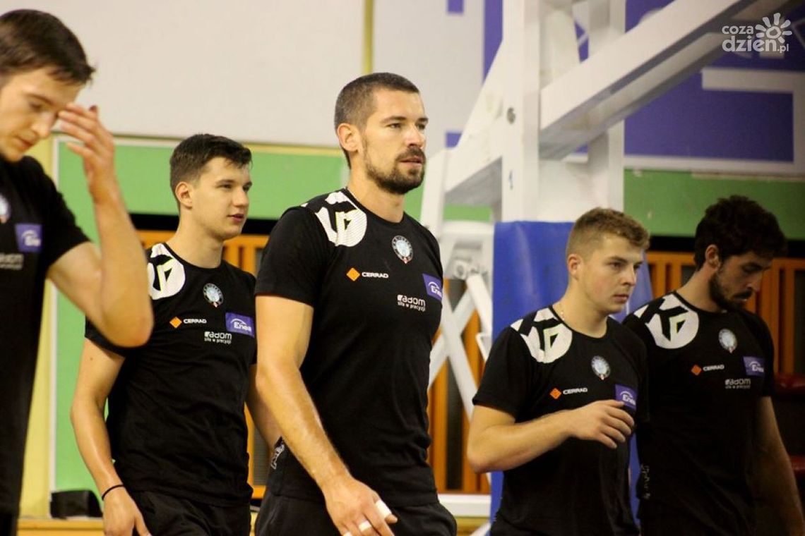 Koronawirus w Cerradzie Enei Czarnych! Dawid Konarski z pozytywnym wynikiem