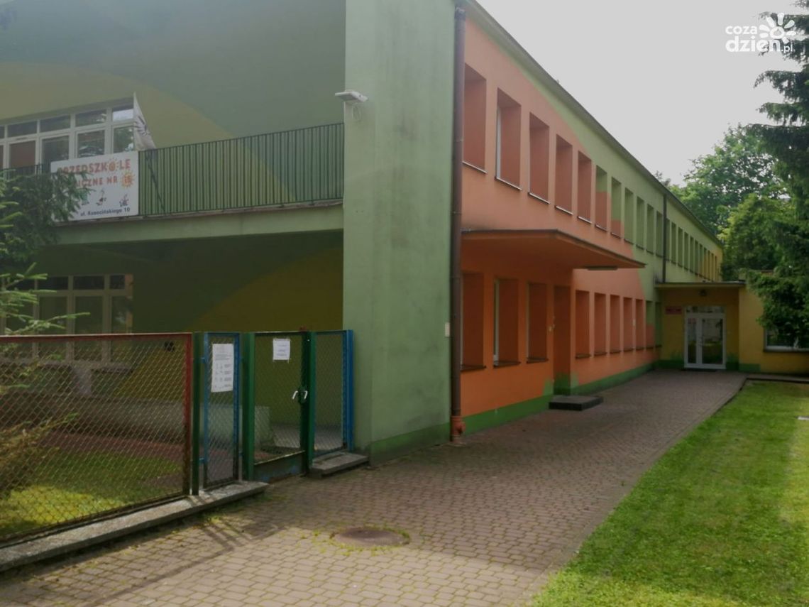 Koronawirus w dwóch przedszkolach. Zajęcia zawieszone Koronawirus w dwóch przedszkolach. Zajęcia zawieszone