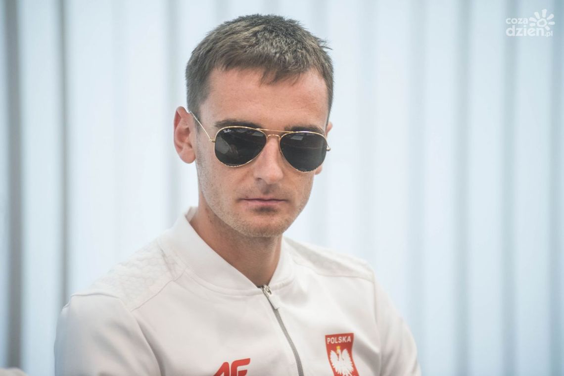 Kossakowski z awansem do finału