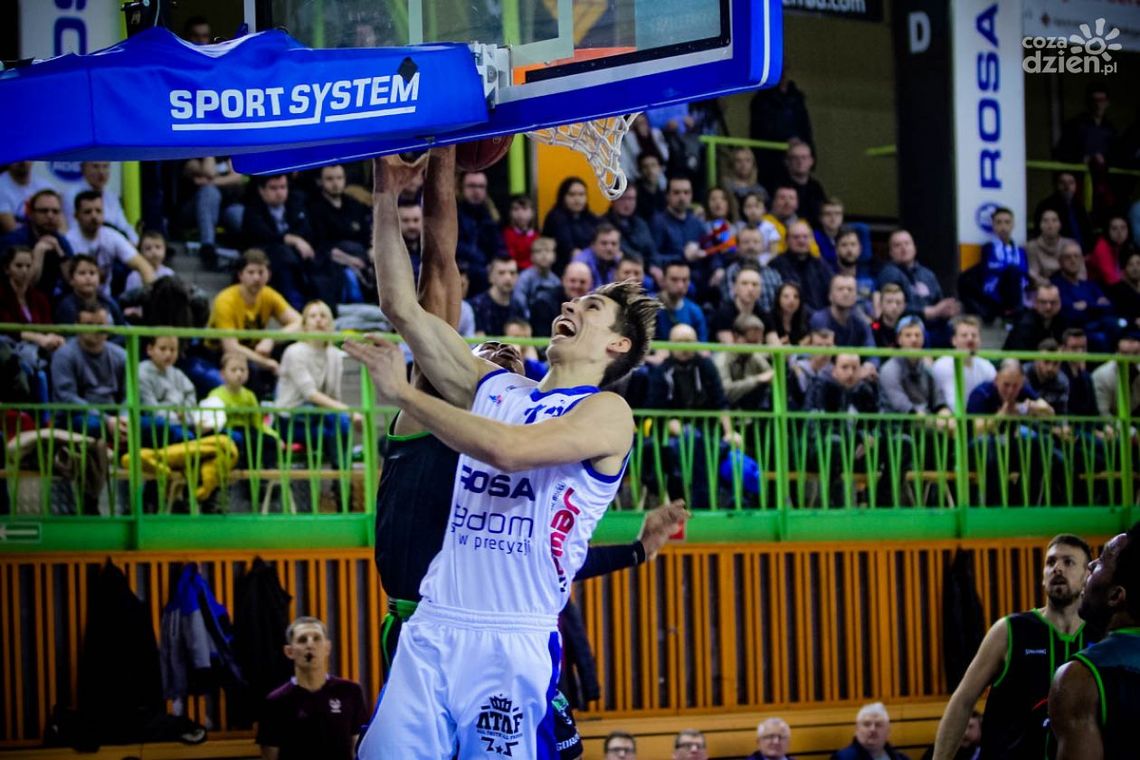 Koszykarz ROSY zagrał w Chinach Koszykarz ROSY zagrał w Chinach