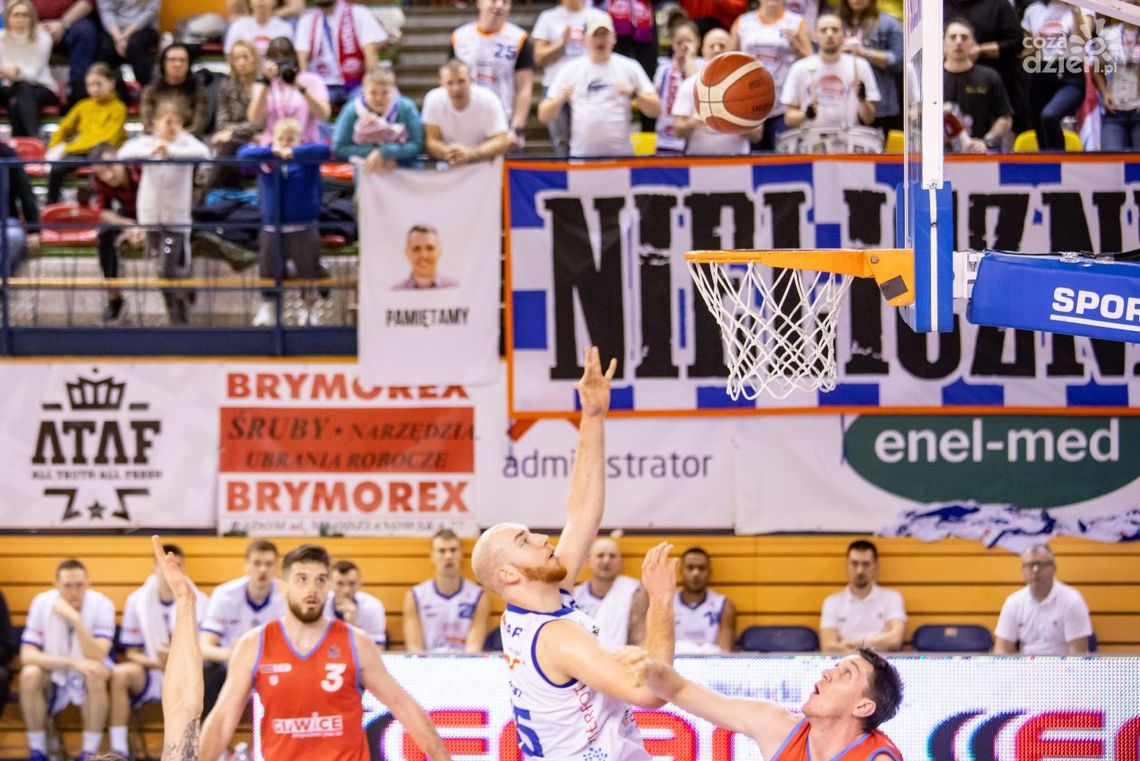 Koszykarze HydroTrucku poznali potencjalnych pucharowych rywali