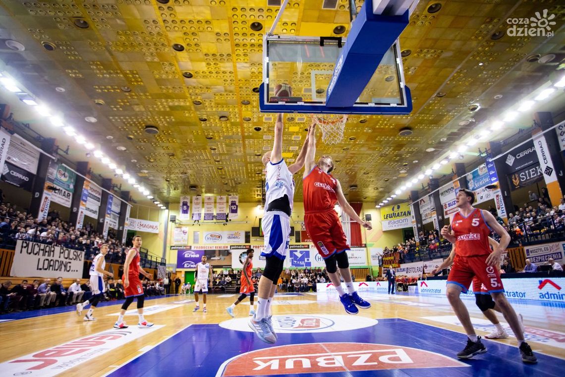 Koszykarze HydroTrucku Radom udanie weszli w Nowy Rok Koszykarze HydroTrucku Radom udanie weszli w Nowy Rok