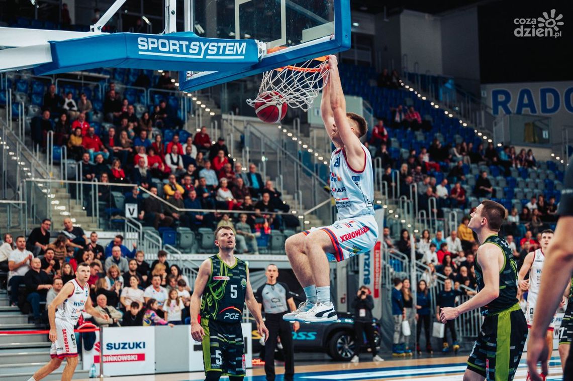 Koszykarze HydroTrucku Radom zagrają 
u outisdera. Faworyt jest jeden