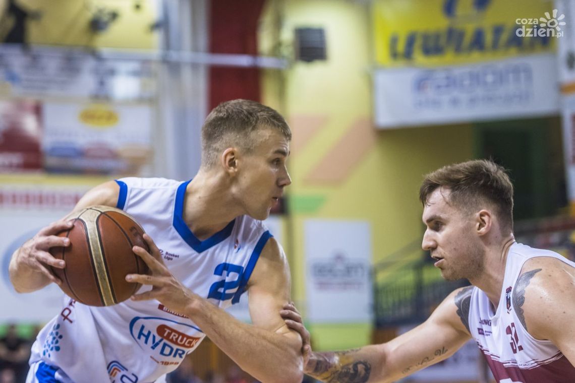 Koszykarze HydroTrucku swój ostatni mecz w 2019 roku zagrają na wyjeździe