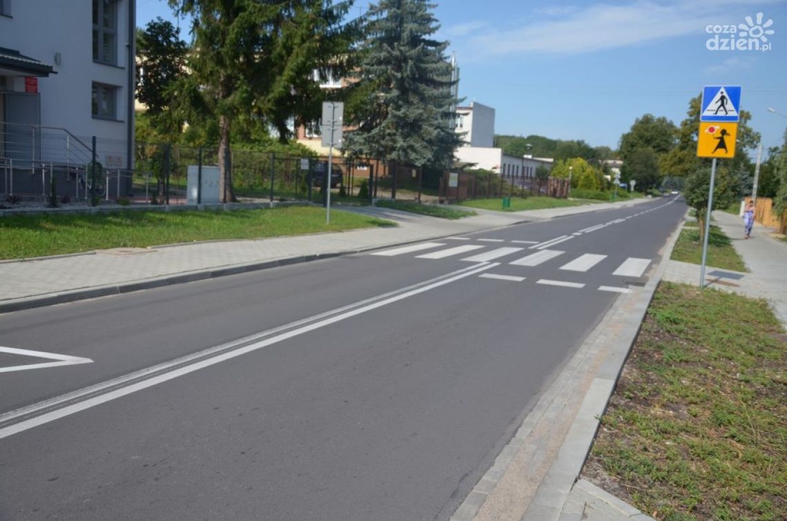 Kowala. Zakończono przebudowę drogi Kowala. Zakończono przebudowę drogi