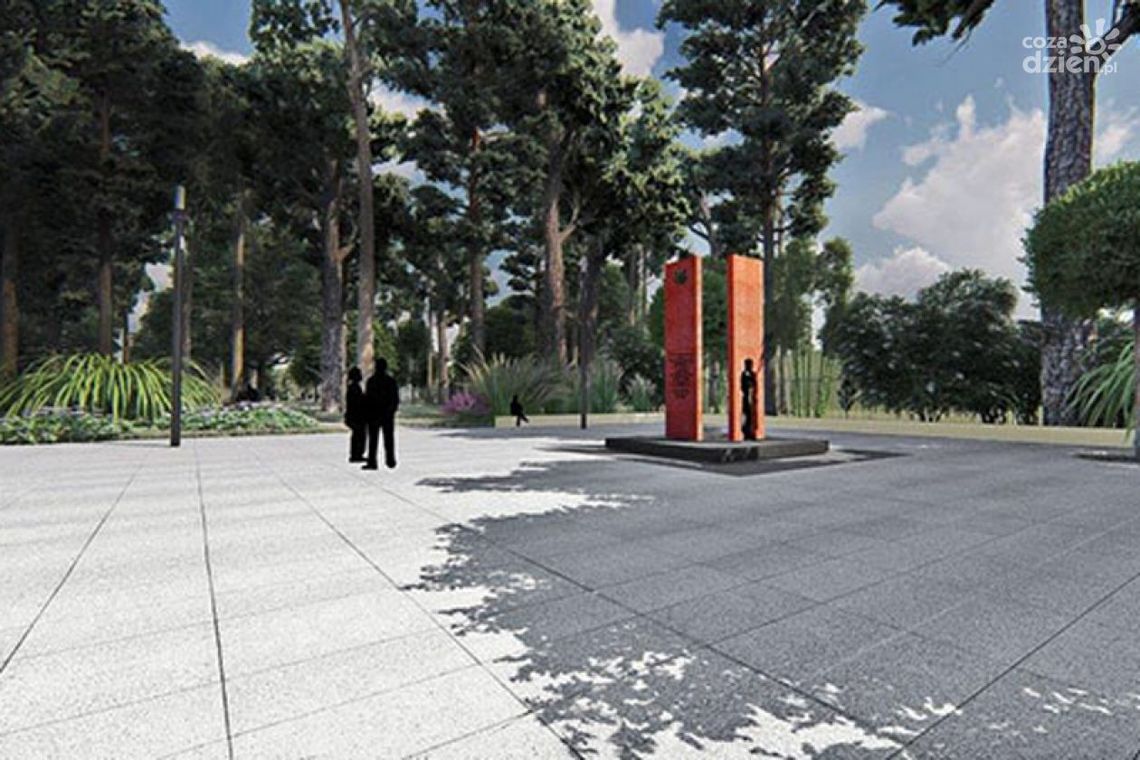 Kozienice. Powstanie Pomnik Niepodległości