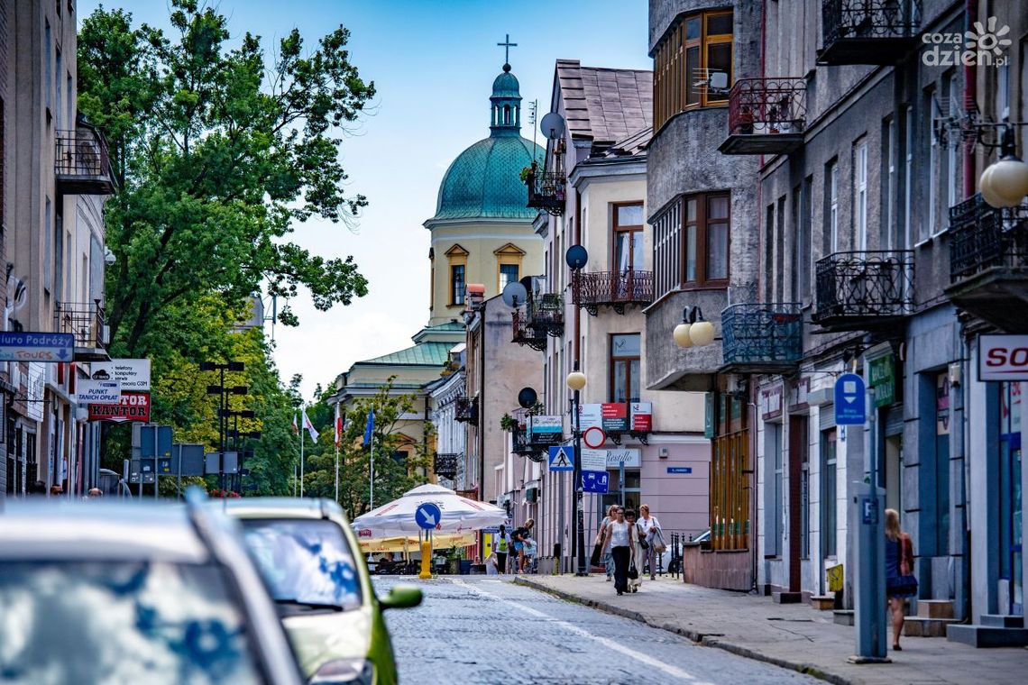 Kręcą sceny do serialu. Będą utrudnienia w parkowaniu