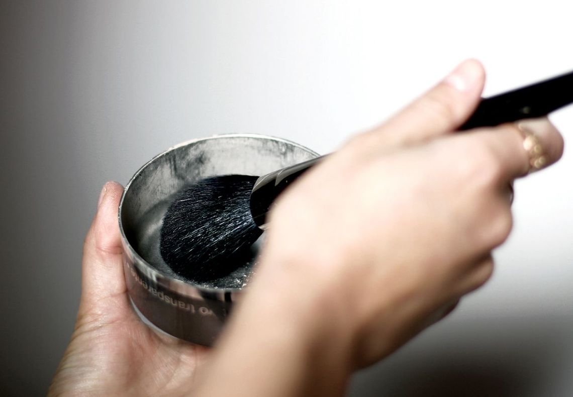 Krok po kroku: makijaż ślubny Krok po kroku: makijaż ślubny