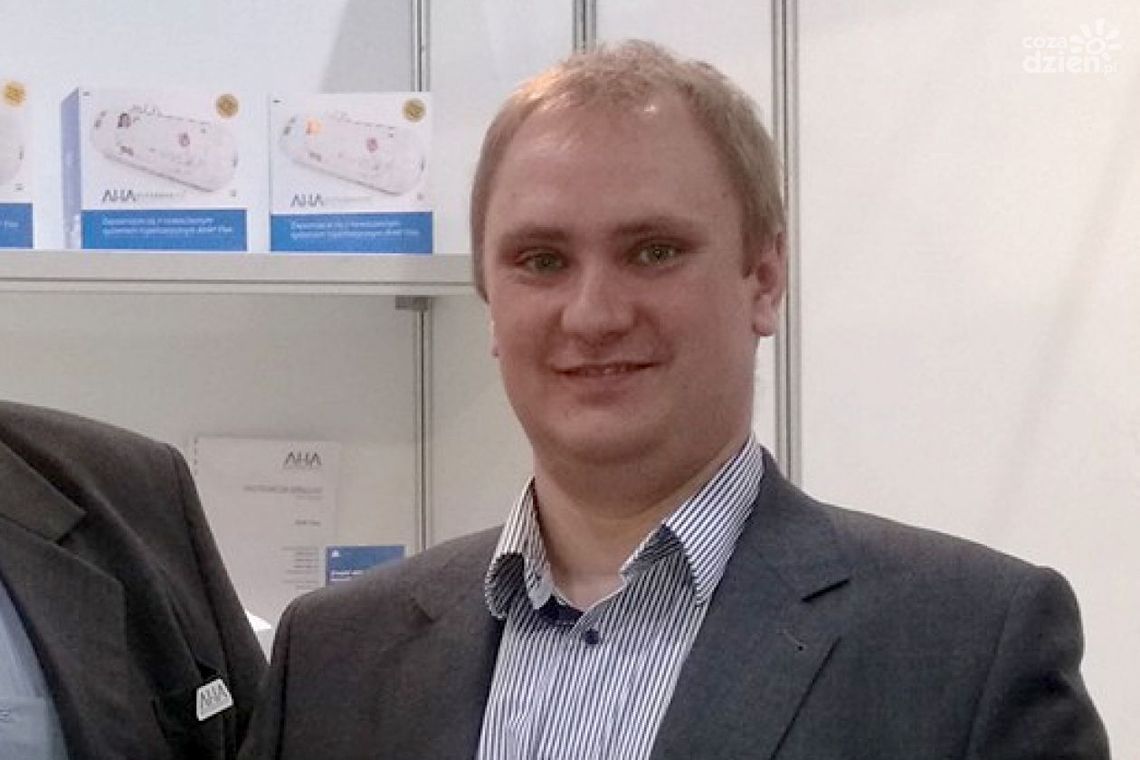 KRZYSZTOF SZATAN - ROZMOWA W STUDIU LOKALNYM RADIA REKORD