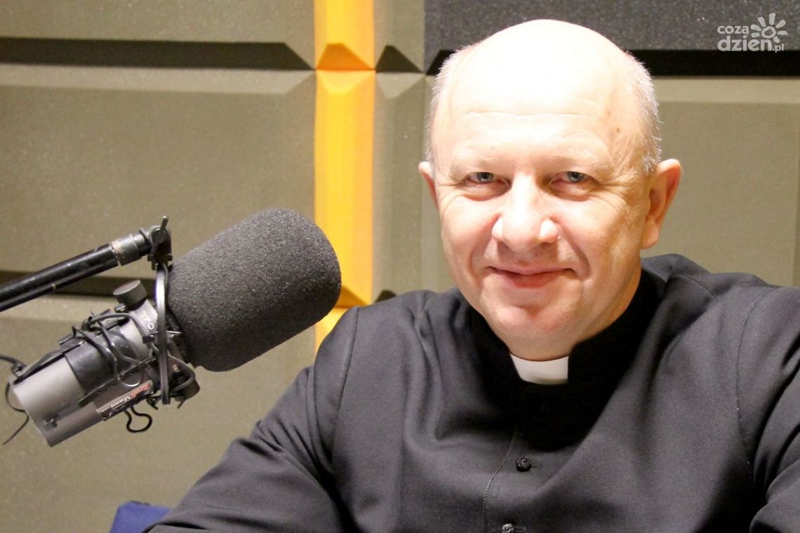 Ks. Sławomir Płusa - rozmowa w studiu lokalnym Radia Rekord