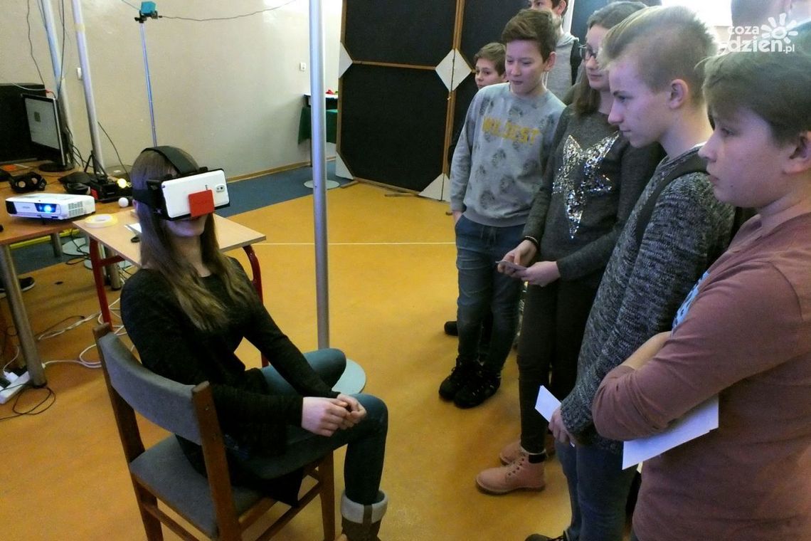 Kto i jak nami manipuluje? „Mózg 2018” zaprasza