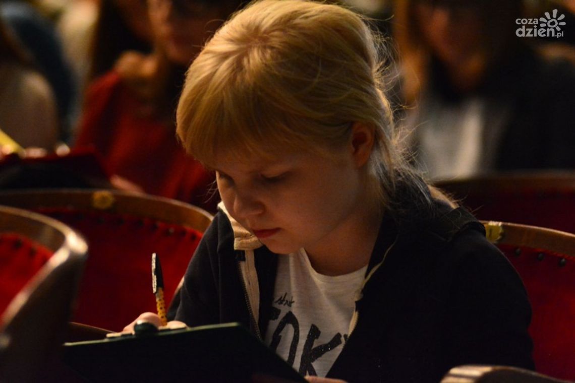 Kto mistrzem ortografii 2015? Kto mistrzem ortografii 2015?