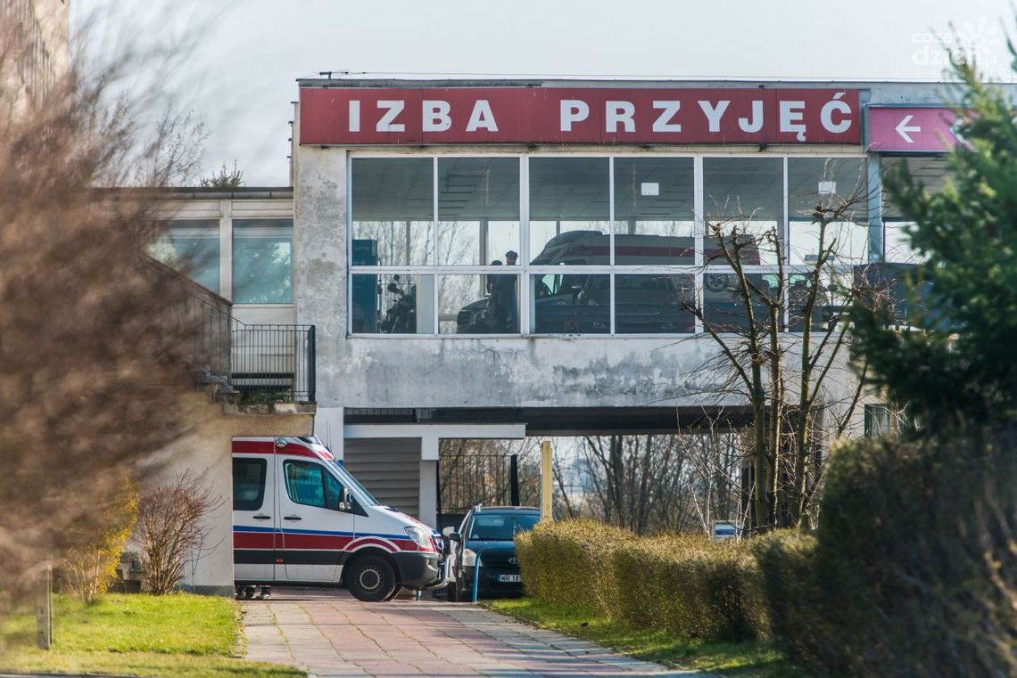Kto zaniedbał: szpital czy policja? Ustali prokuratura 