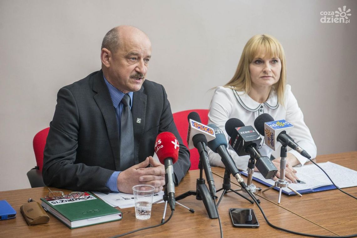 Kukiz'15: Trzeba więcej pieniędzy na szpitale