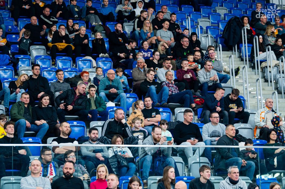 Kup bilet na piątkowy mecz HydroTrucku Radom i wspomóż drużynę!