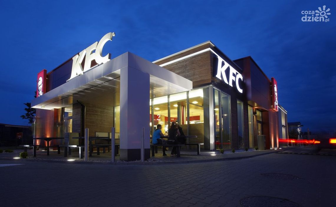 Kup KFC bez wysiadania z auta! Nowa restauracja w mieście Kup KFC bez wysiadania z auta! Nowa restauracja w mieście