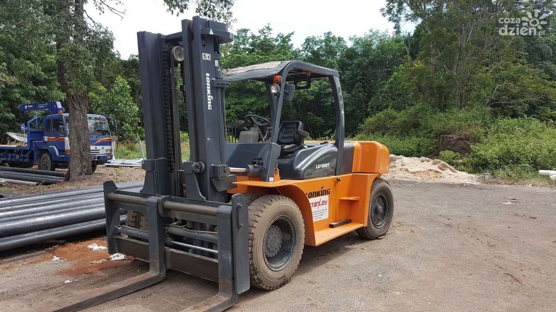 Kurs na wózki widłowe – ważne szkolenie dla pracowników magazynów