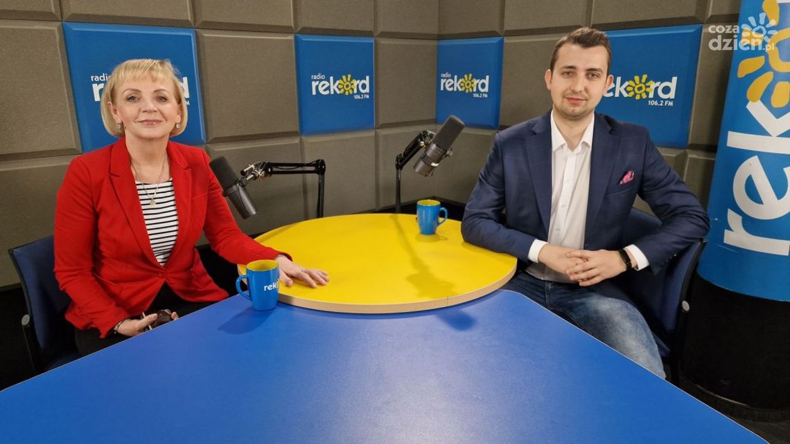 Kwiecień: Nikt nie zrobił tyle złego w sprawie rewitalizacji budynku Fabryki Broni, co poseł Frysztak