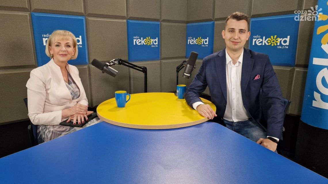 Kwiecień: W komisji badającej wpływy rosyjskie nie powinni zasiadać politycy Kwiecień: W komisji badającej wpływy rosyjskie nie powinni zasiadać politycy