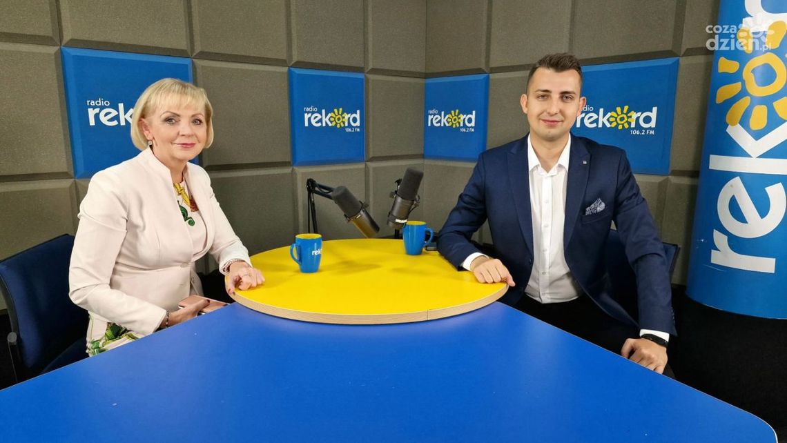 Kwiecień: Za kilka dni oficjalnie przedstawimy nasze listy Kwiecień: Za kilka dni oficjalnie przedstawimy nasze listy