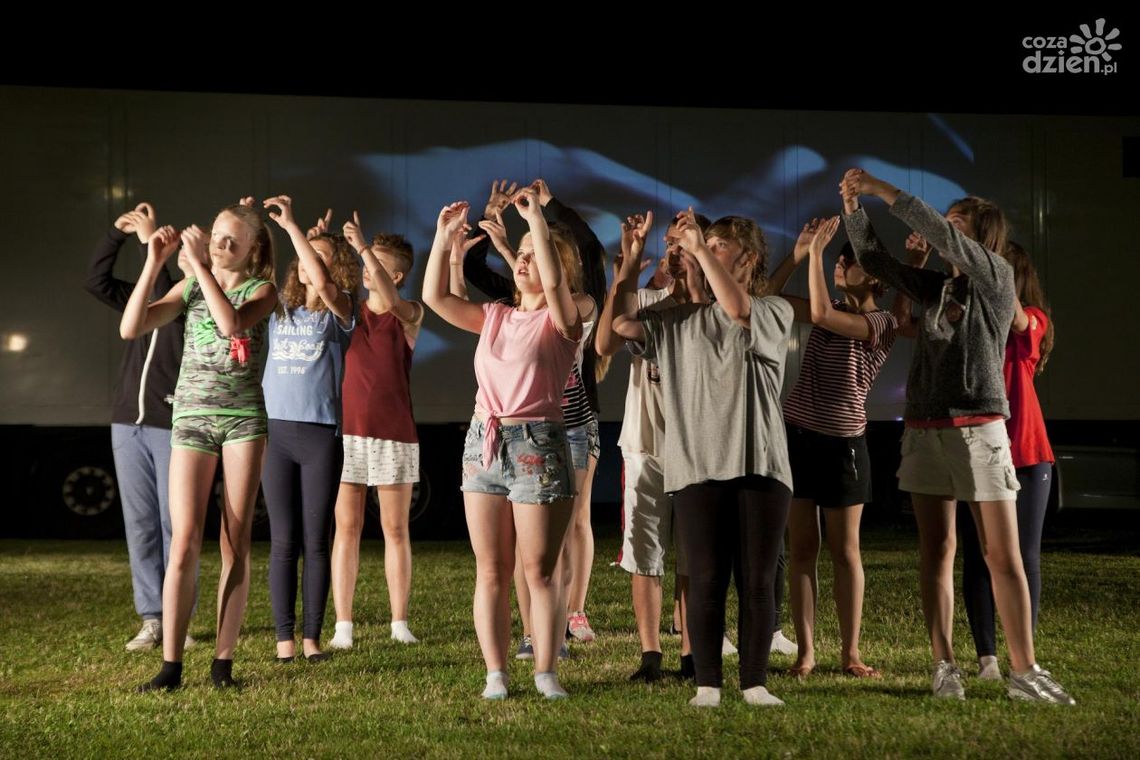 "Lajf" or  "Nołlajf"- oto jest pytanie