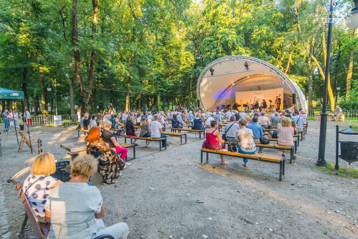 Lata dwudzieste, lata trzydzieste...