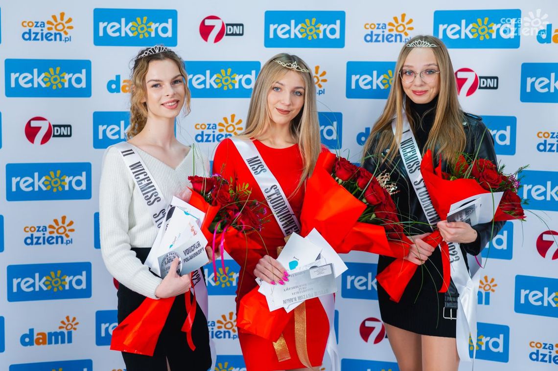 Laureatki Miss Studniówek 2023 nagrodzone! Laureatki Miss Studniówek 2023 nagrodzone!