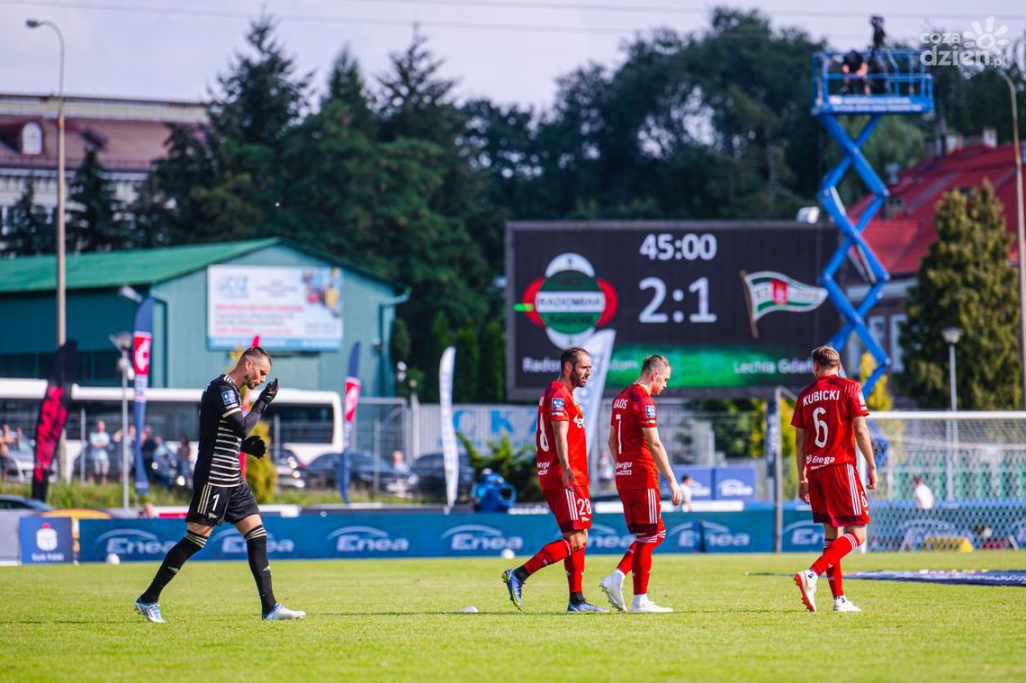 Lechia Gdańsk z Radomiakiem Radom w sobotę wieczorową porą...
