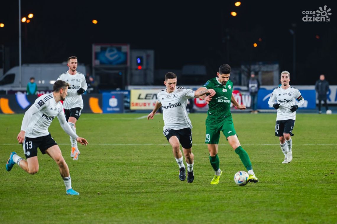 Legia zostanie mistrzem. Znamy również spadkowiczów, a gdzie Radomiak Radom? Legia zostanie mistrzem. Znamy również spadkowiczów, a gdzie Radomiak Radom?