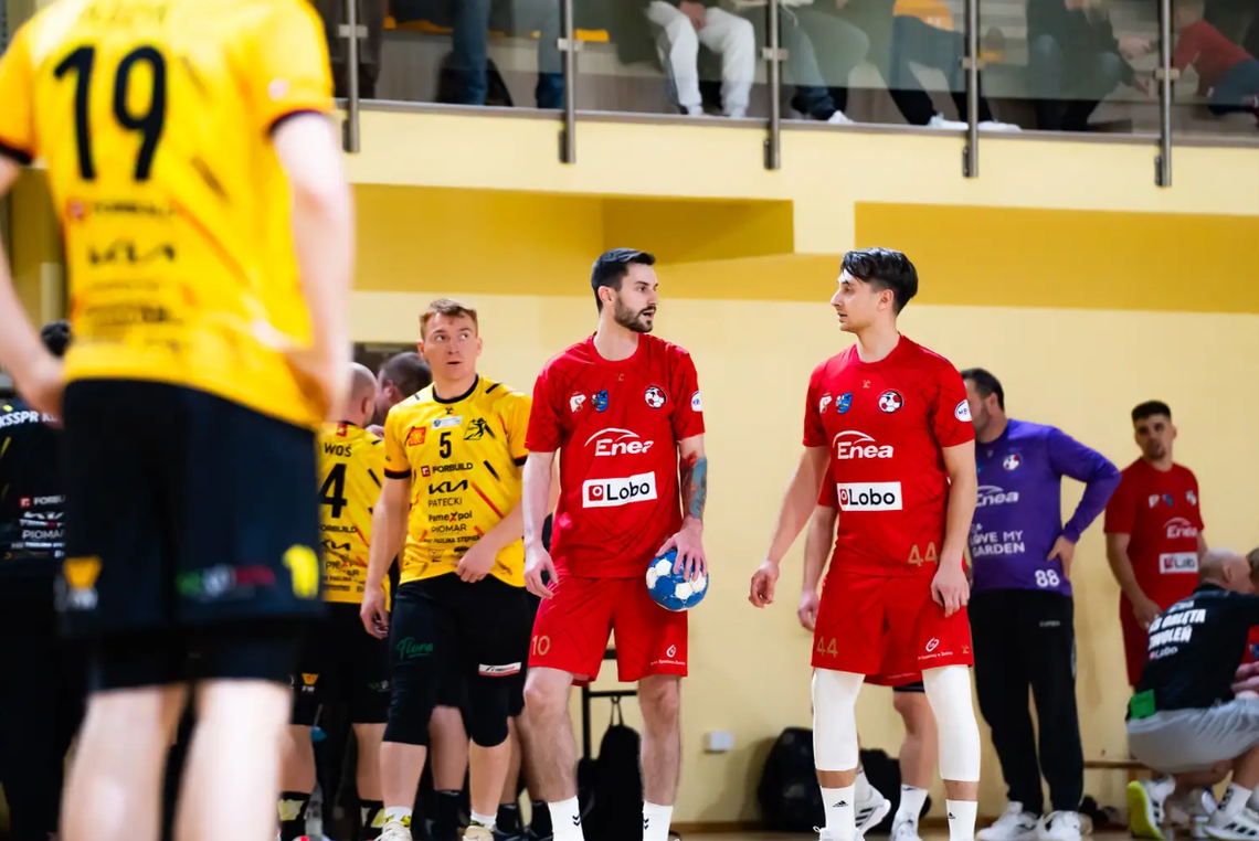 Lider i Orlęta powalczą w derbowym starciu