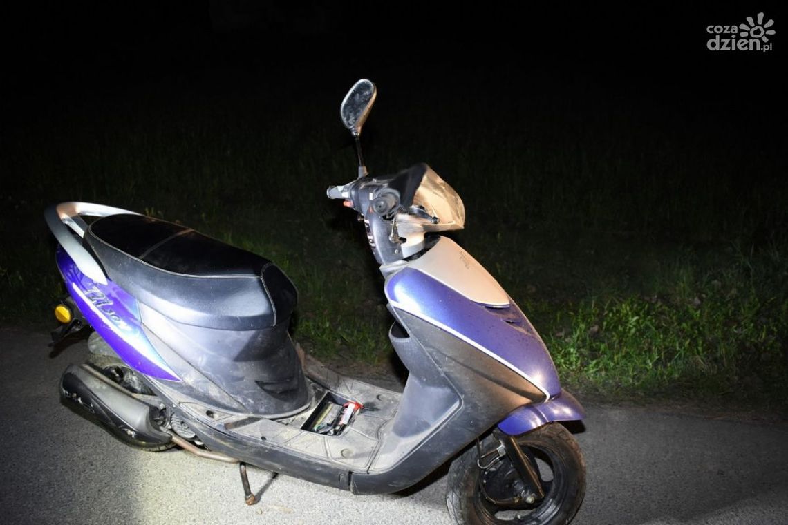 Lipsko. Próbowali ukraść skuter i kontówkę Lipsko. Próbowali ukraść skuter i kontówkę