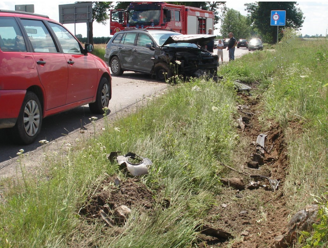 Lipsko. Wypadek samochodowy w Pawliczce 