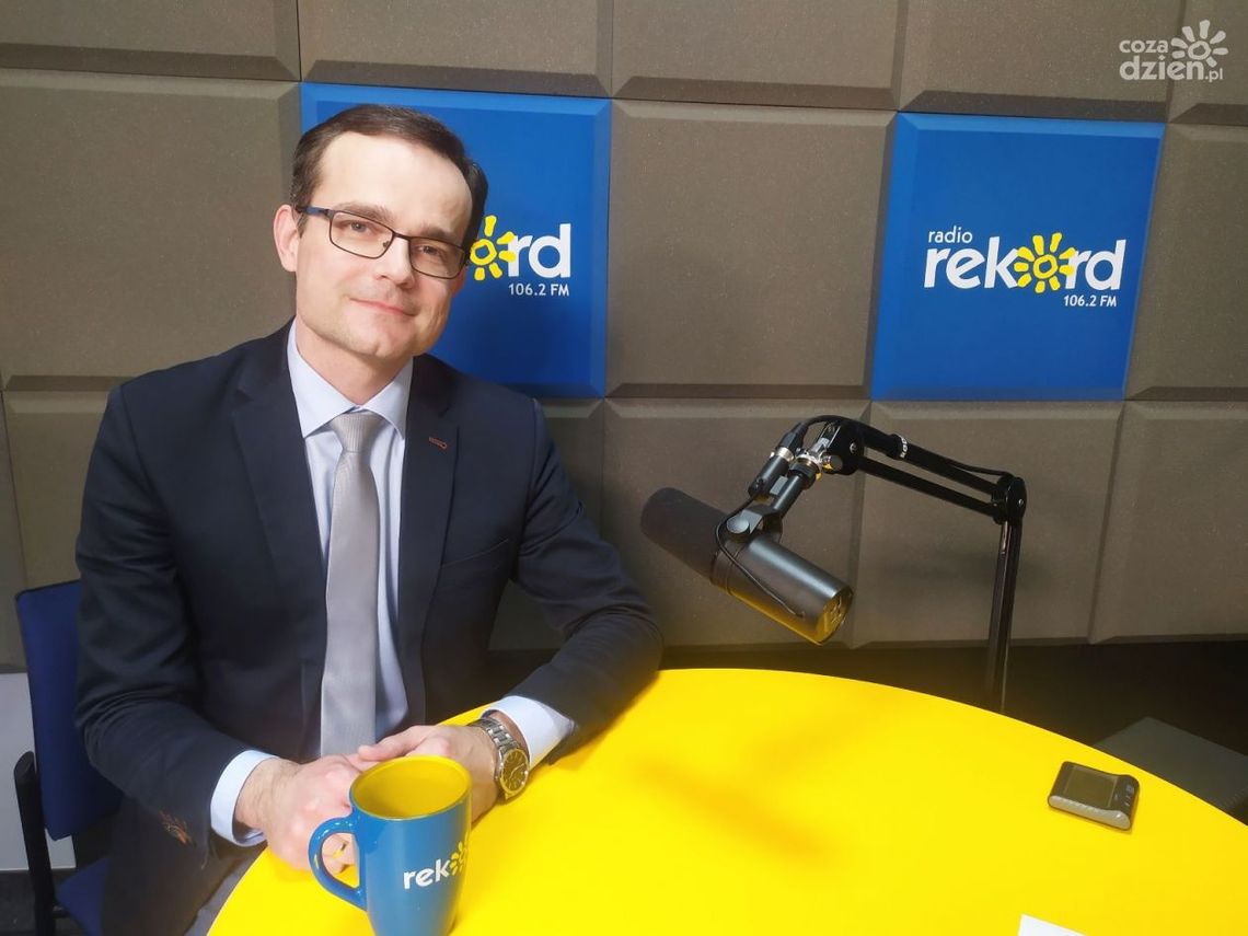 Lis: "Zrobiliśmy burzę mózgów, stąd nowe profile klas"