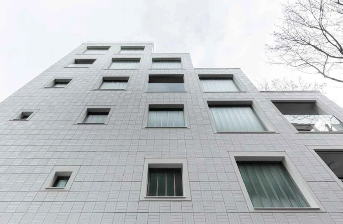 Luksusowe apartamenty w Warszawie poza centrum – czym rządzi się segment kameralny? Luksusowe apartamenty w Warszawie poza centrum – czym rządzi się segment kameralny?