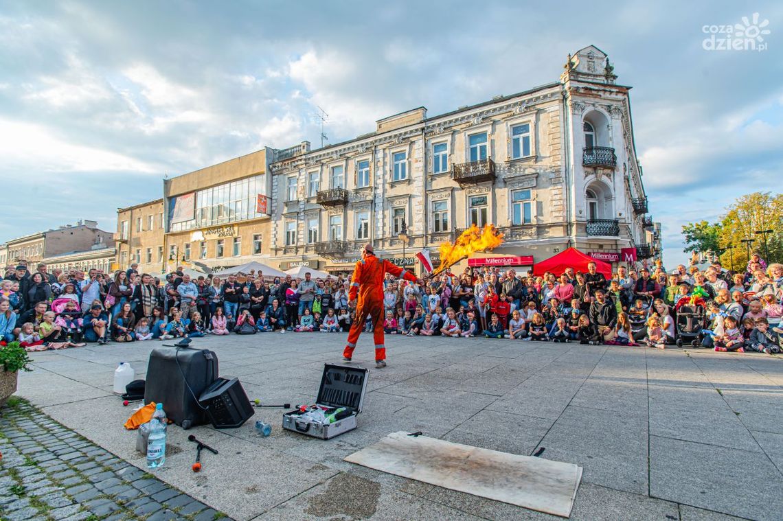 Magia i iluzja na radomskim deptaku