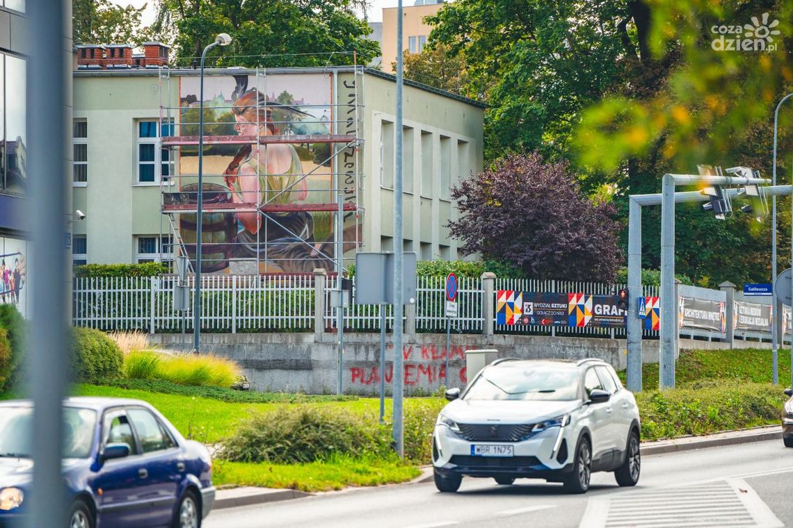 Malczewski w rozmiarze XXL