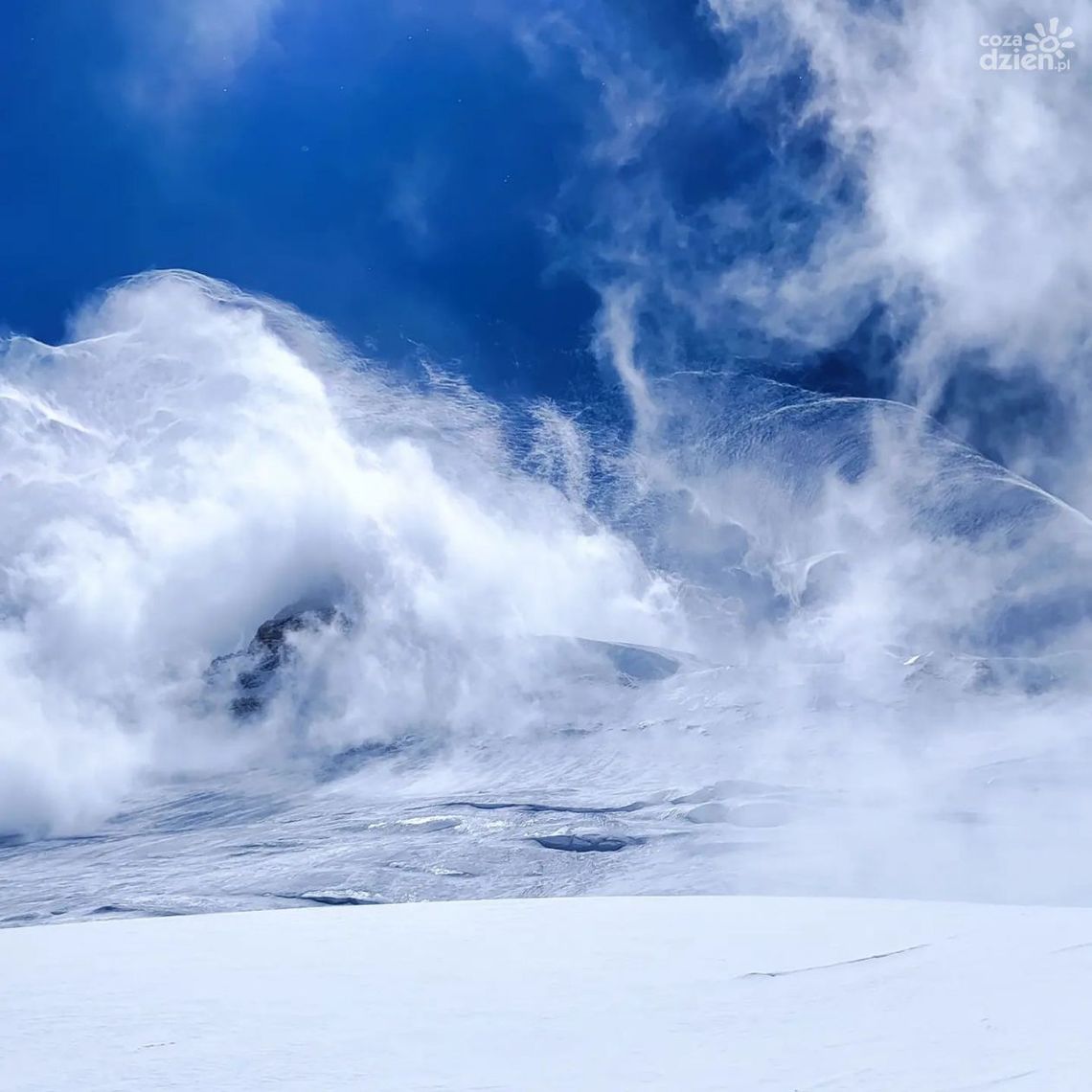 Manaslu 2022. Dramatyczne chwile po zejściu lawiny Manaslu 2022. Dramatyczne chwile po zejściu lawiny