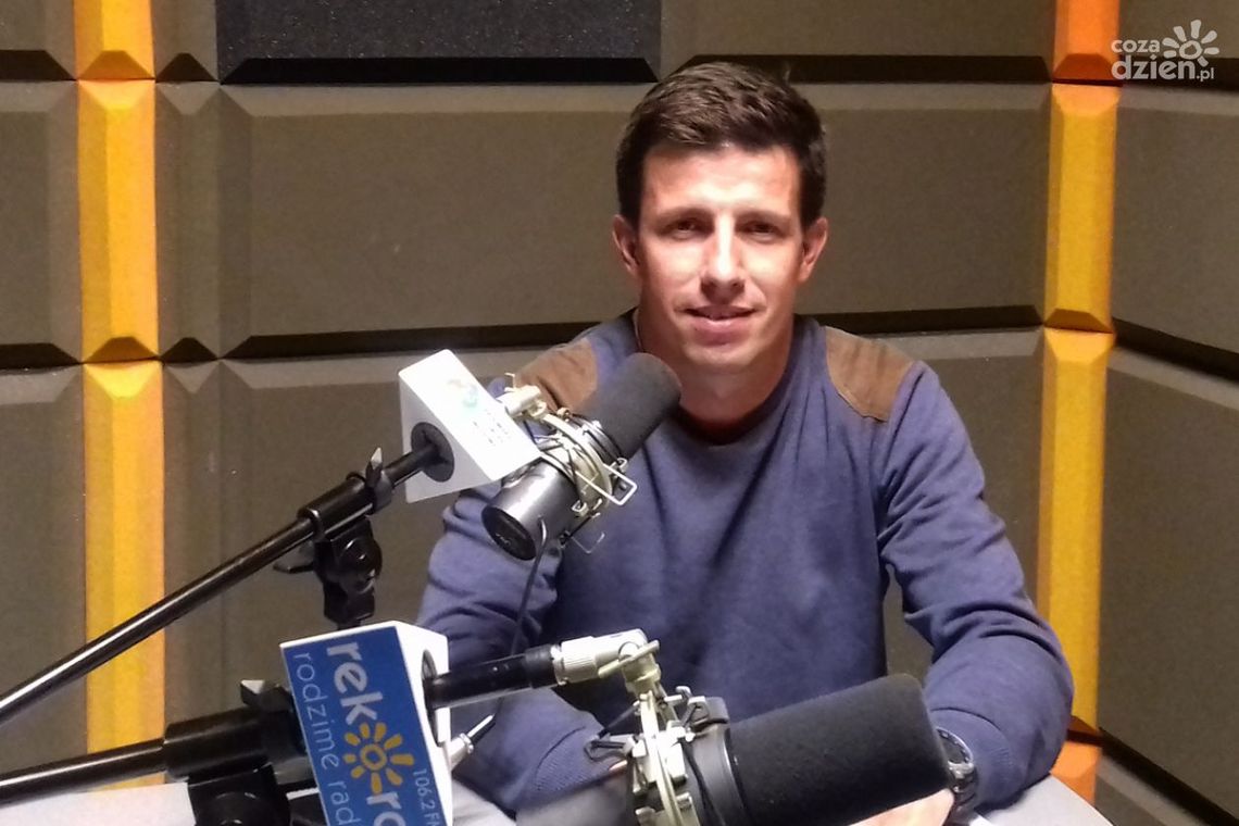 Marcin Brodecki - Rozmowa w studiu lokalnym Radia Rekord